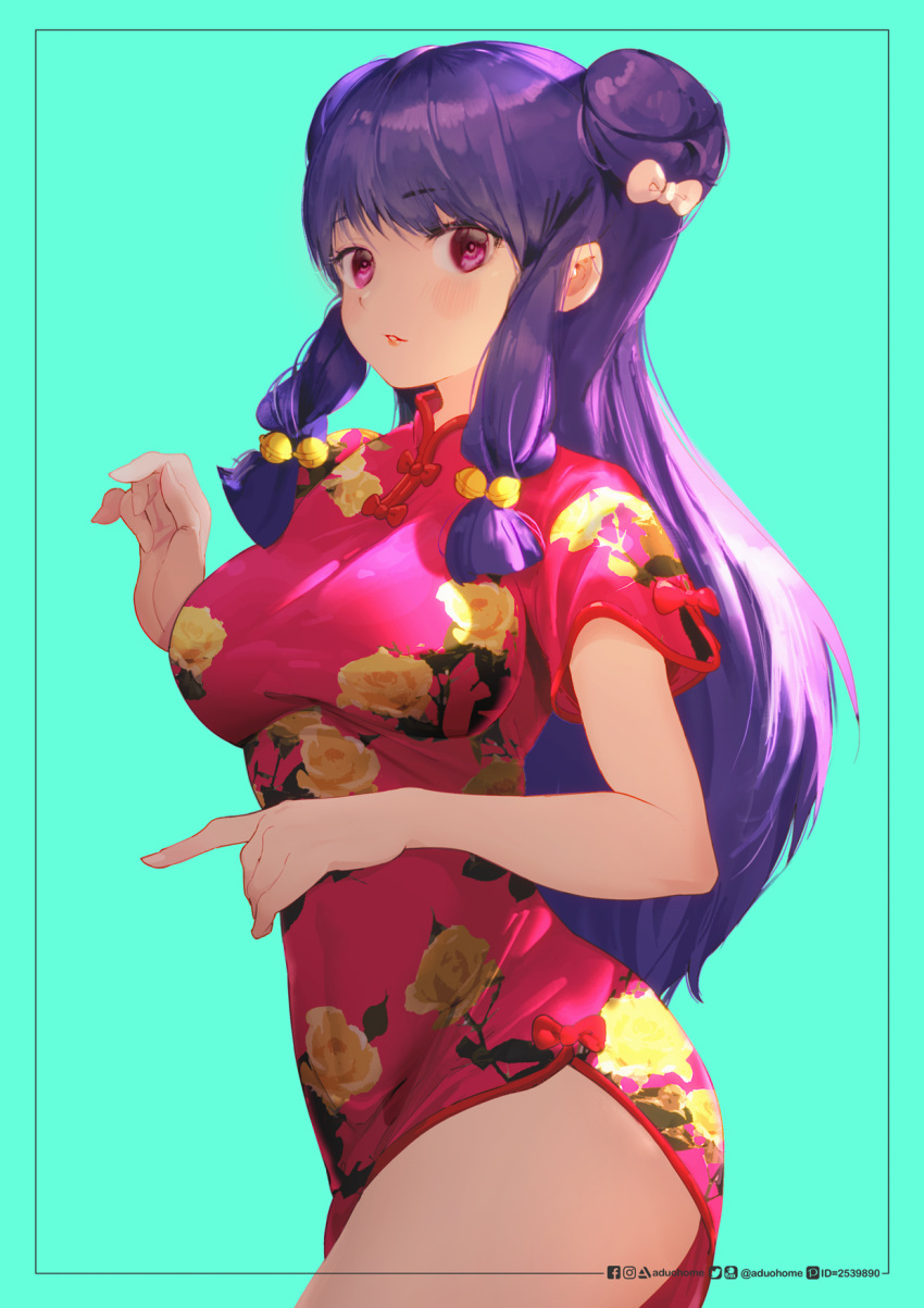 1girl aduo bell bow breasts china_dress chinese_clothes double_bun dress floral_print hair_bell hair_bow hair_ornament highres lips long_hair looking_at_viewer medium_breasts parted_lips ranma_1/2 red_lips shampoo_(ranma_1/2) short_sleeves sidelocks solo upper_body violet_eyes