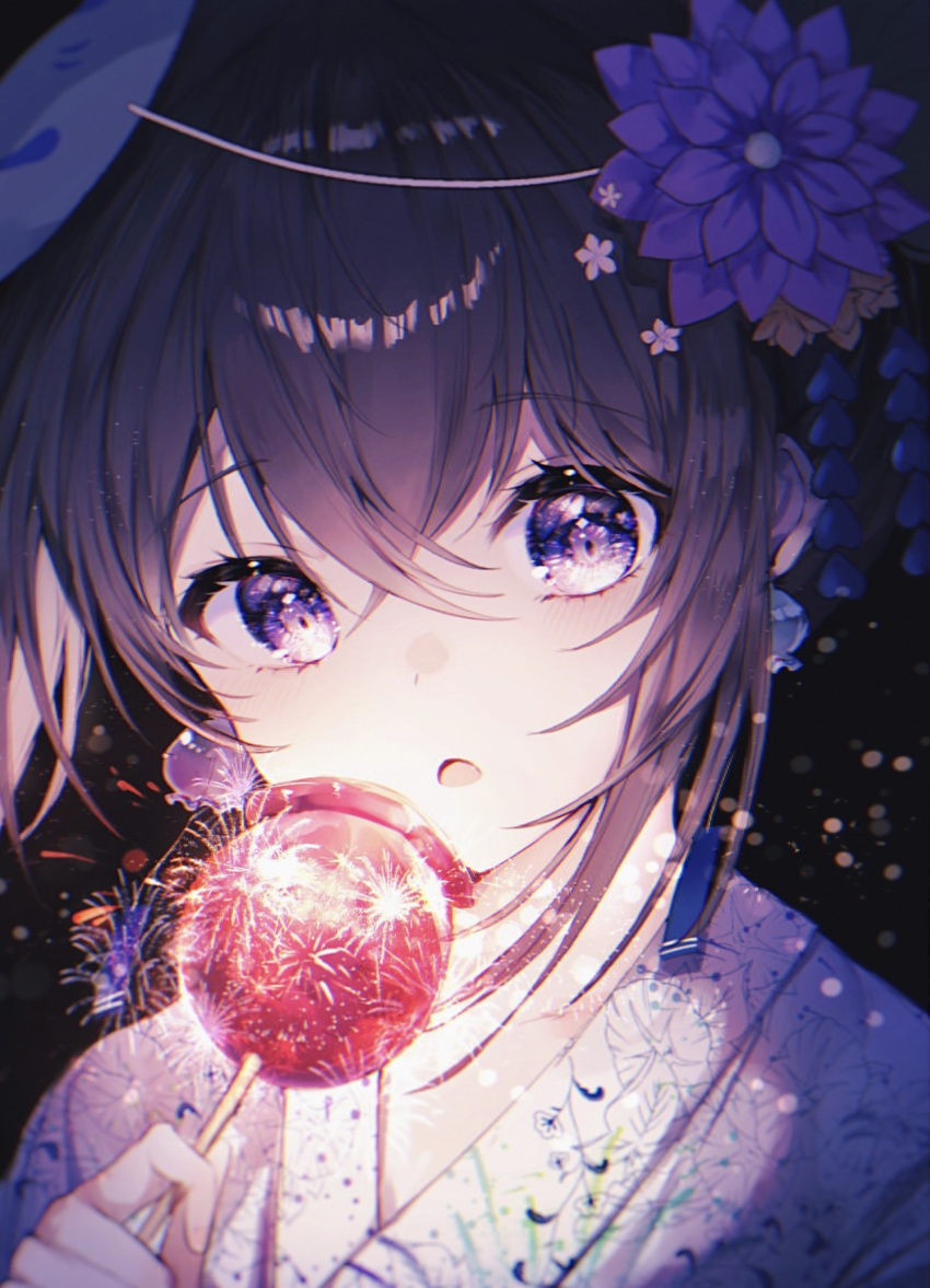 1girl bangs black_hair blush candy_apple commentary_request crossed_bangs earrings eating eyebrows_visible_through_hair flower food hair_between_eyes hair_flower hair_ornament hand_up highres holding holding_food japanese_clothes jewelry kimono looking_at_viewer noyu_(noyu23386566) open_mouth original pink_flower portrait print_kimono purple_flower short_hair solo sparkle violet_eyes white_kimono