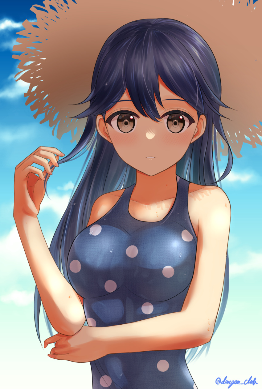 1girl beach black_hair blue_sky blue_swimsuit breasts casual_one-piece_swimsuit clouds cloudy_sky dangan_kurabu day eyebrows_visible_through_hair hair_between_eyes hat highres kantai_collection large_breasts long_hair navel official_alternate_costume one-piece_swimsuit outdoors polka_dot polka_dot_swimsuit sky solo straw_hat swimsuit upper_body ushio_(kancolle) yellow_eyes