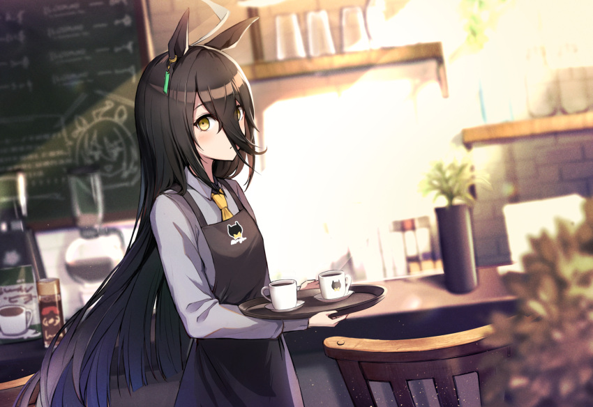 1girl absurdres ahoge animal_ears apron bangs black_apron black_hair blurry blurry_background blurry_foreground blush cafe chain coffee_mug collared_shirt commentary_request cowboy_shot cup depth_of_field ear_tag eyebrows_visible_through_hair eyes_visible_through_hair grey_shirt hair_between_eyes highres holding holding_tray horse_ears horse_girl indoors kagerou_(gigayasoma) long_hair long_sleeves looking_at_viewer manhattan_cafe_(umamusume) mug necktie plant potted_plant saucer shirt sideways_glance solo standing table tray umamusume very_long_hair wooden_chair yellow_eyes yellow_neckwear