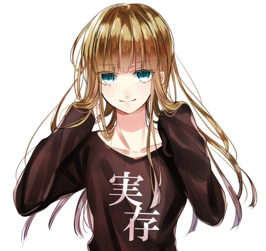 1boy arms_up bangs black_shirt closed_mouth green_eyes gretel_(sinoalice) hair_between_eyes highres long_hair long_sleeves looking_at_viewer otoko_no_ko reality_arc_(sinoalice) shirt simple_background sinoalice smile solo towada-san_(thank39) white_background