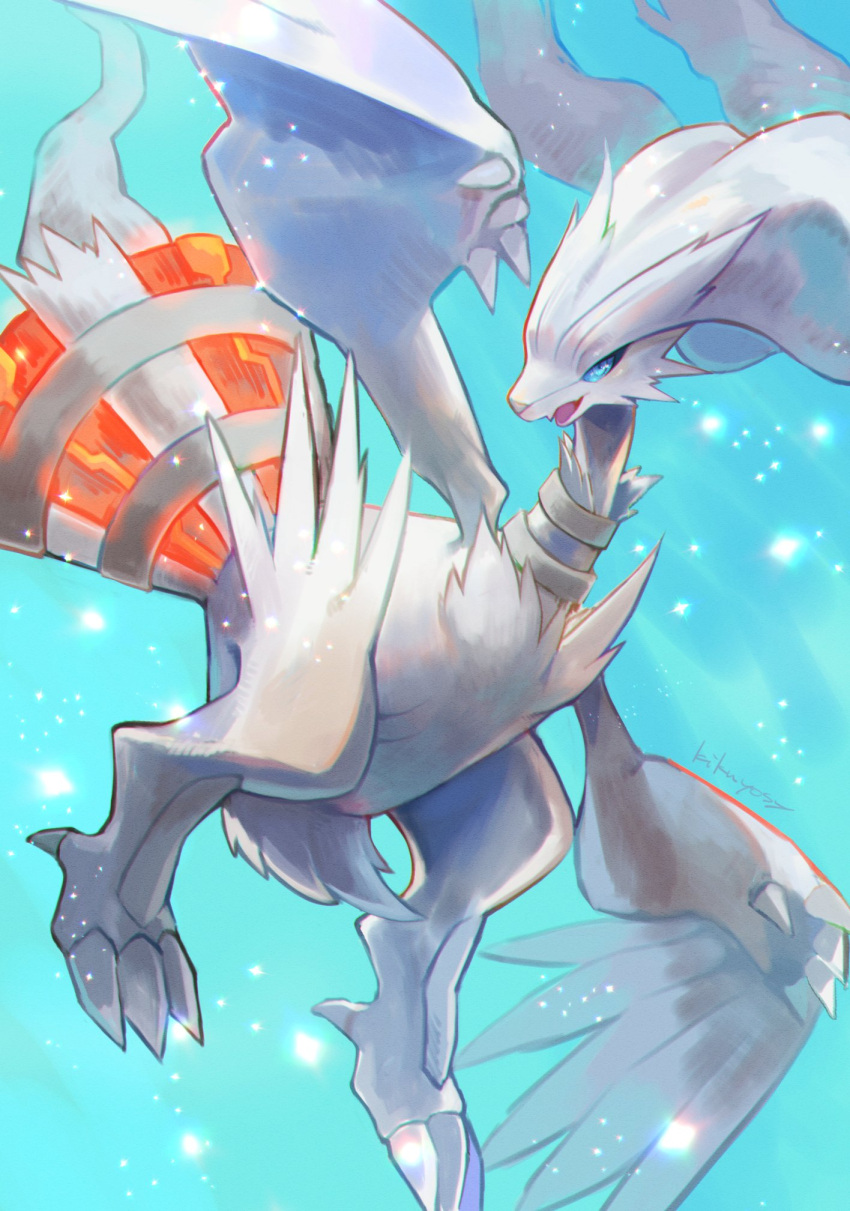 blue_eyes claws commentary_request fang gen_5_pokemon green_background highres kikuyoshi_(tracco) legendary_pokemon looking_at_viewer no_humans open_mouth pokemon pokemon_(creature) reshiram solo tongue white_fur