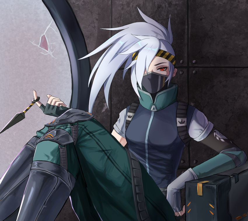 0sei6 1girl against_wall akali arm_rest black_mask black_shirt breasts broken_glass dagger fingerless_gloves glass gloves green_pants grey_shirt hair_over_one_eye headband highres holding holding_dagger holding_knife holding_weapon knee_pads knees_up knife kunai league_of_legends looking_at_viewer mask mouth_mask ninja_mask pants red_eyes shirt silver_hair silverfang_akali single_sleeve sitting solo striped_headband weapon