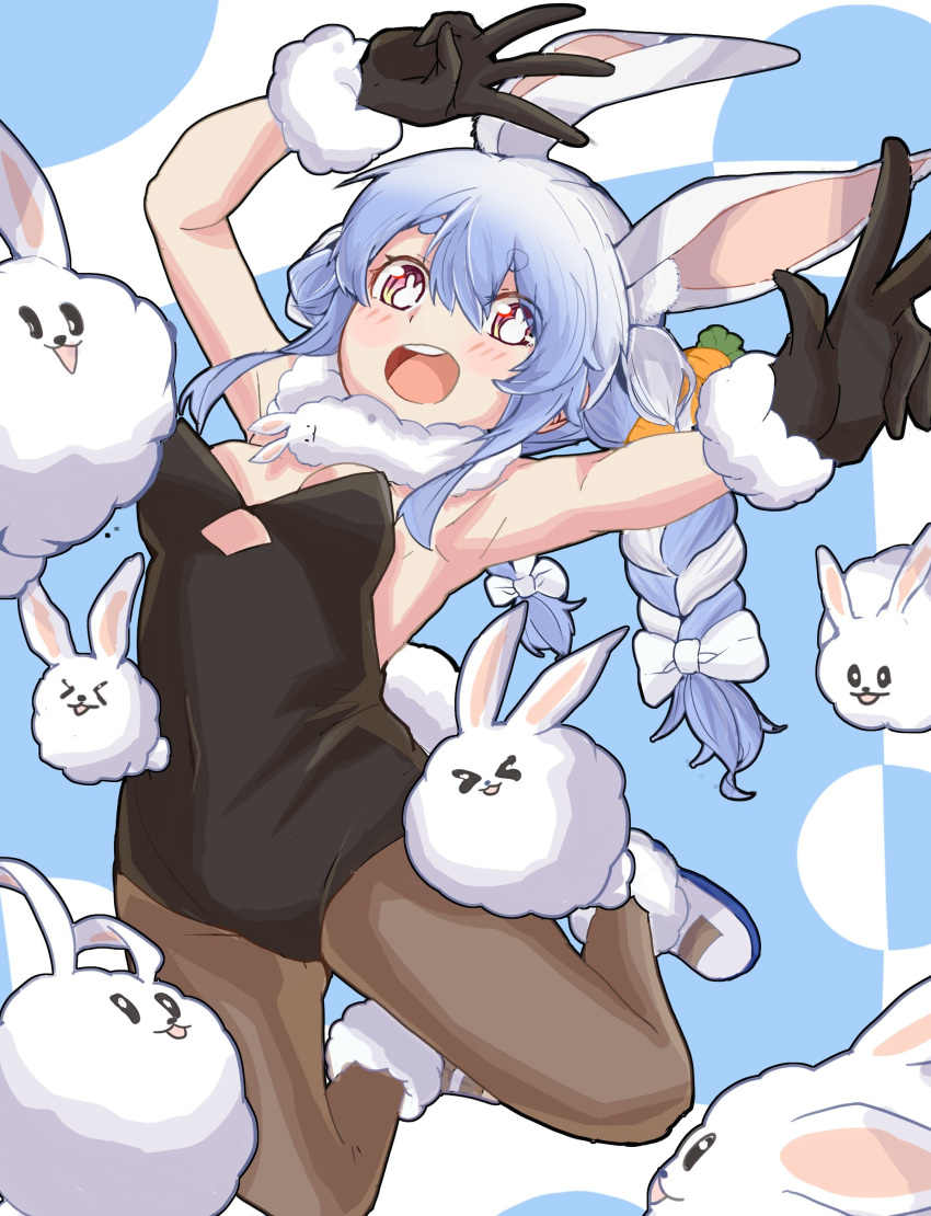 &gt;_&lt; :d :o absurdres animal_ears armpits arms_up bangs bare_shoulders black_gloves black_legwear black_leotard blue_background blue_hair blush boots bow breasts carrot carrot_hair_ornament chinese_commentary commentary don-chan_(usada_pekora) eat_some_cookie food-themed_hair_ornament full_body fur-trimmed_boots fur-trimmed_gloves fur_trim gloves gradient_hair hair_between_eyes hair_bow hair_ornament highres hikimayu jumping leotard looking_at_viewer multicolored_hair nousagi_(usada_pekora) open_mouth pantyhose rabbit_ears rabbit_girl short_eyebrows small_breasts smile symbol-shaped_pupils thick_eyebrows two-tone_hair usada_pekora white_background white_bow white_footwear white_hair xd yellow_eyes