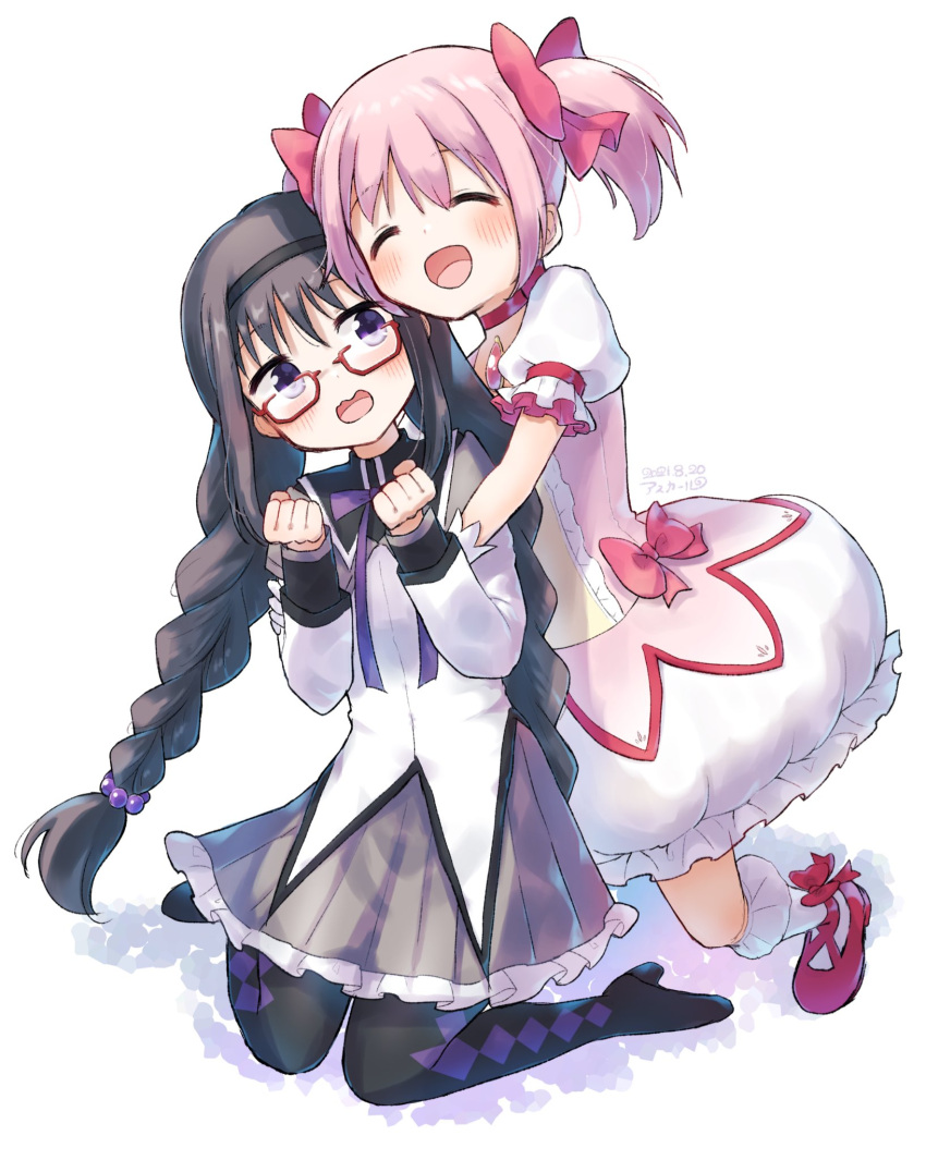 2girls akemi_homura asukaru_(magika_ru) black_hair gloves hairband highres kaname_madoka long_hair magical_girl mahou_shoujo_madoka_magica multiple_girls open_mouth pink_eyes pink_hair ribbon short_hair short_twintails smile twintails violet_eyes white_gloves white_legwear