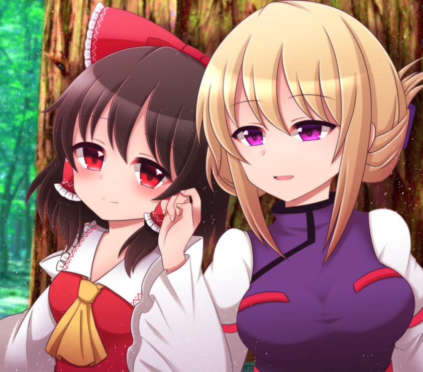 2girls ascot black_hair blonde_hair blush bow breasts collared_shirt commentary_request eyebrows_visible_through_hair forest hair_bow hair_tubes hakurei_reimu hand_in_another's_hair medium_breasts multiple_girls nature no_hat no_headwear open_mouth red_bow red_eyes red_shirt shiohachi shirt tabard touhou tree updo upper_body violet_eyes wide_sleeves yakumo_yukari yellow_neckwear yuri