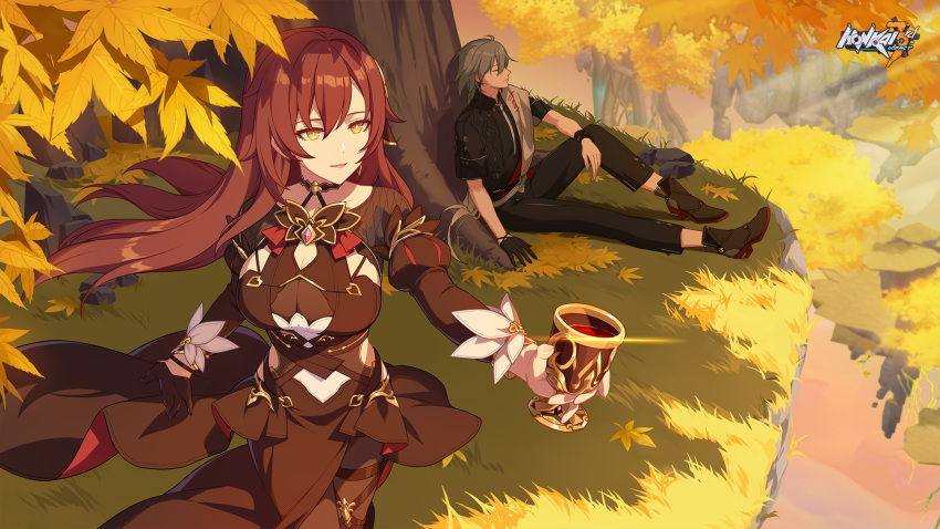 1boy 1girl :d alcohol artist_request autumn_leaves black_footwear black_pants black_shirt boots closed_eyes closed_mouth commentary cup eden_(honkai_impact) full_body goblet grass grey_hair highres holding holding_cup honkai_(series) honkai_impact_3rd leaning_back long_sleeves on_floor open_mouth pants red_pants red_shirt redhead shirt short_sleeves sitting smile stu_(honkai_impact) third-party_source tree vietnamese_commentary wine yellow_eyes