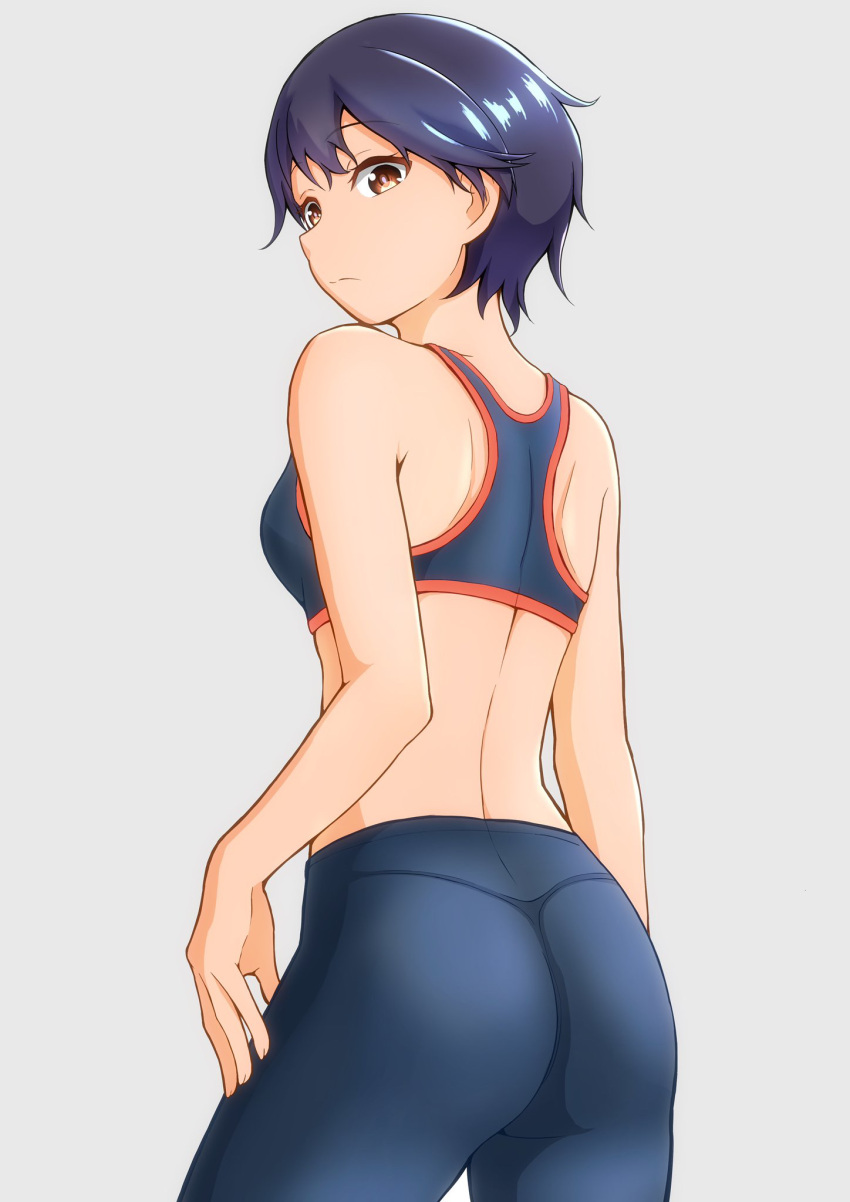 1girl :/ ass back bangs bare_arms bare_shoulders blue_pants blue_sports_bra breasts brown_eyes contrapposto cowboy_shot from_behind highres looking_at_viewer looking_back midriff original pants pantylines purple_hair short_hair shoulder_blades simple_background small_breasts solo sora-wo-tomo sports_bra standing thong yoga_pants