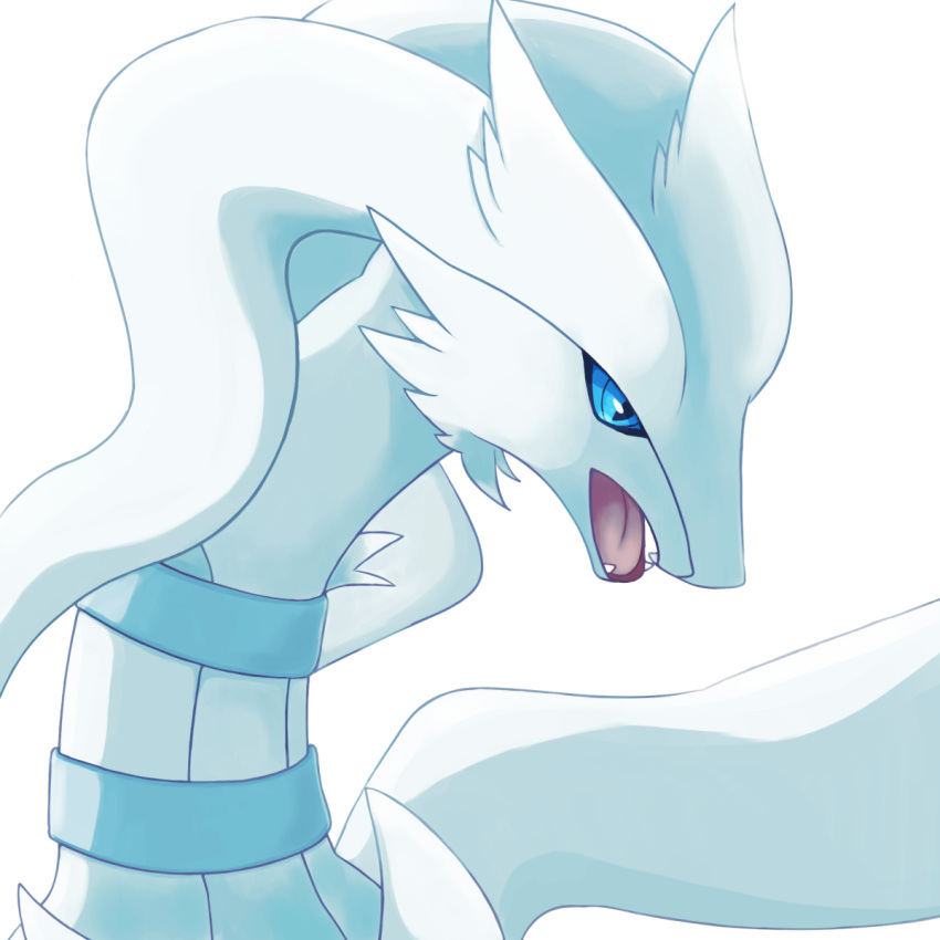 blue_eyes commentary_request fangs gen_5_pokemon highres komunyan legendary_pokemon no_humans open_mouth pokemon pokemon_(creature) reshiram simple_background solo tongue upper_body white_background white_fur