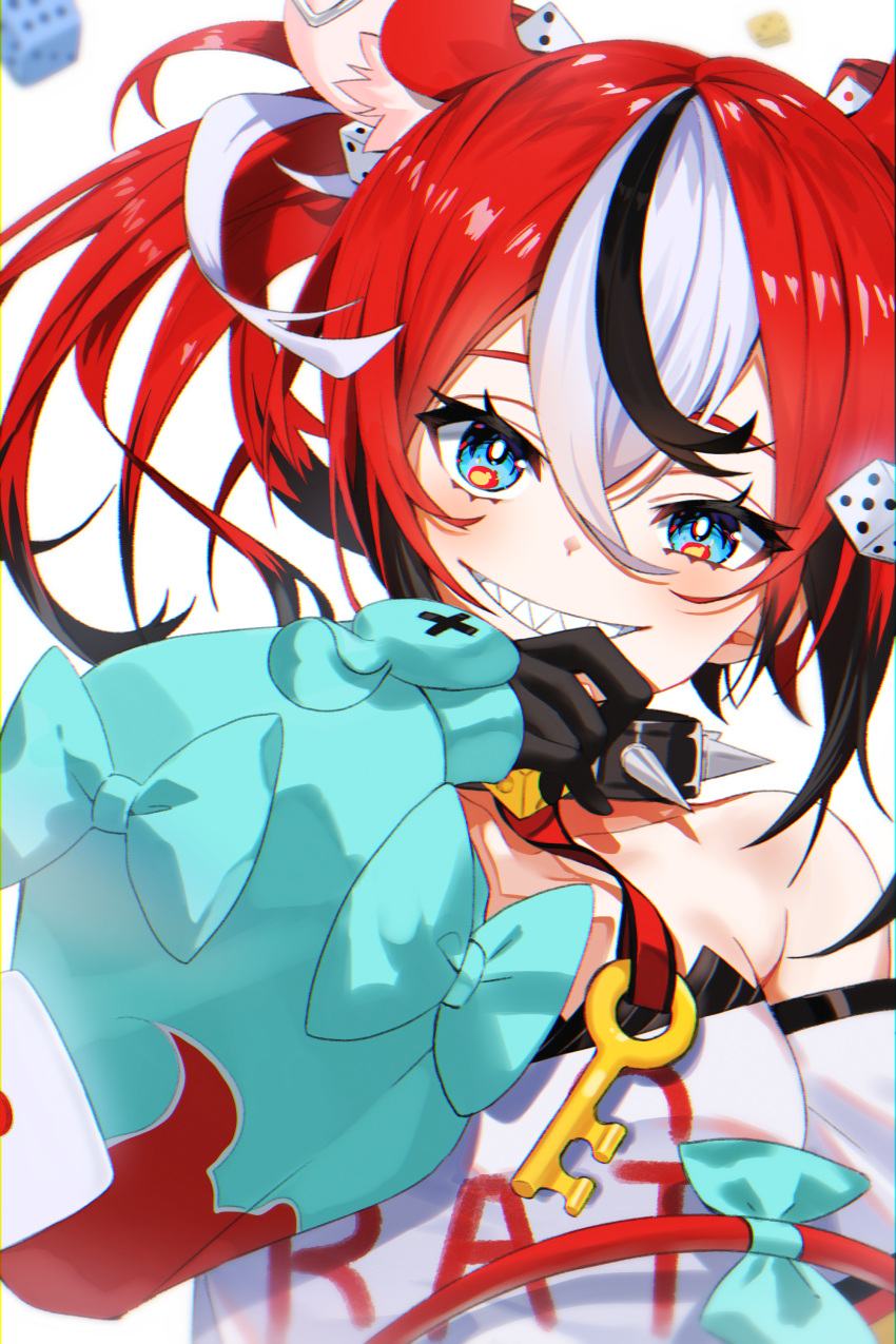 1girl absurdres animal_ears bare_shoulders black_gloves black_hair blue_eyes collarbone commentary dice dice_hair_ornament gloves hair_between_eyes hair_ornament hakos_baelz highres hololive hololive_english key kirari_(kira_rin9) looking_at_viewer mouse_ears mouse_tail multicolored_hair redhead sharp_teeth short_hair smile solo tail teeth twintails upper_body virtual_youtuber white_hair