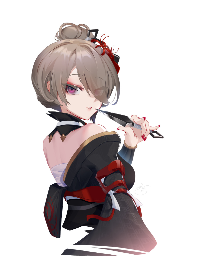1girl absurdres back bangs bare_shoulders brown_hair flower hair_flower hair_ornament hair_over_one_eye highres holding holding_weapon honkai_(series) honkai_impact_3rd japanese_clothes kunai lipstick looking_at_viewer looking_back makeup mole mole_under_eye nail_polish red_nails rita_rossweisse rita_rossweisse_(umbral_rose) simple_background smile solo spider_lily violet_eyes weapon white_background wucanming