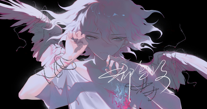 1boy angel_wings bangs black_background blood commentary_request cuts danganronpa_(series) danganronpa_2:_goodbye_despair eyebrows_visible_through_hair frown grey_hair grey_shirt hair_between_eyes hands-up highres injury komaeda_nagito male_focus medium_hair messy_hair pink_blood shiny shiny_hair shirt short_sleeves signature simple_background solo upper_body wings xiwang_xintu