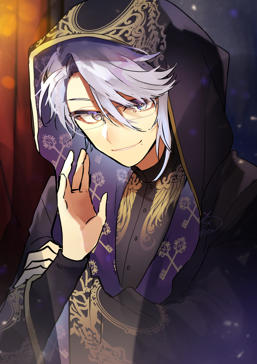 1boy absurdres arm_up asymmetrical_hair azul_ashengrotto blue_eyes glasses hair_between_eyes hair_over_one_eye highres holding_own_arm hood hood_up hooded_robe light_particles long_sleeves male_focus mole mole_under_mouth official_alternate_costume robe shiro_(white1560) short_hair silver_hair smile solo symbol-shaped_pupils twisted_wonderland upper_body