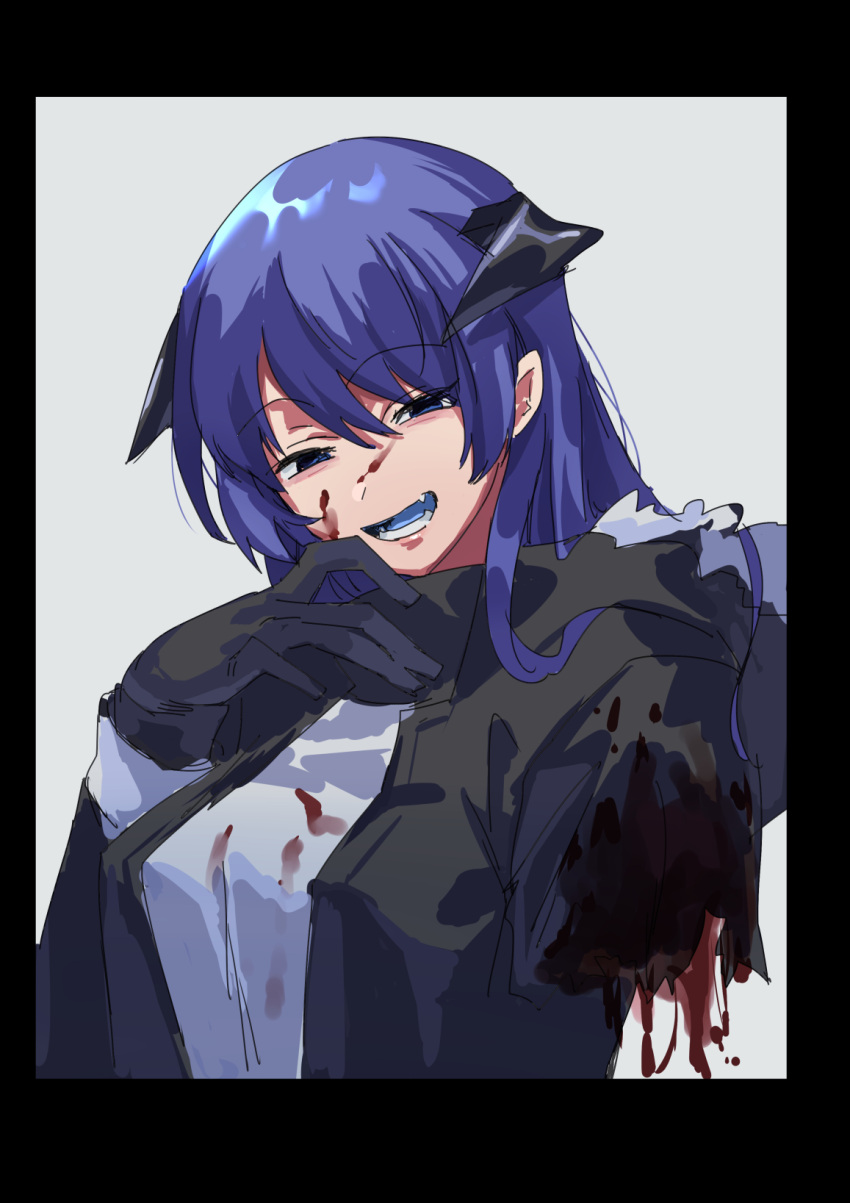 1girl arknights black_border black_coat black_gloves blood blood_on_clothes blood_on_face blue_eyes blue_hair blue_tongue border coat colored_tongue commentary demon_horns fangs fur-trimmed_coat fur_trim gloves grey_background hand_up highres hooded_coat horns injury long_hair long_sleeves looking_at_viewer lower_teeth missing_limb mostima_(arknights) na_tarapisu153 open_clothes open_coat shirt simple_background solo upper_body white_shirt