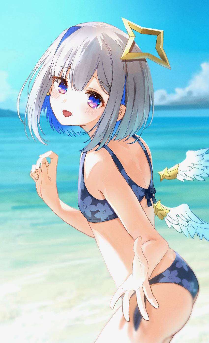 1girl absurdres amane_kanata angel angel_wings asymmetrical_bangs asymmetrical_hair bangs beach bikini blue_hair bob_cut colored_inner_hair earrings feathered_wings flat_chest halo highres hololive jewelry mini_wings multicolored_hair ocean short_hair silver_hair single_hair_intake solo star_halo streaked_hair swimsuit tagosaku_(tatsukiuma0329) violet_eyes virtual_youtuber wings