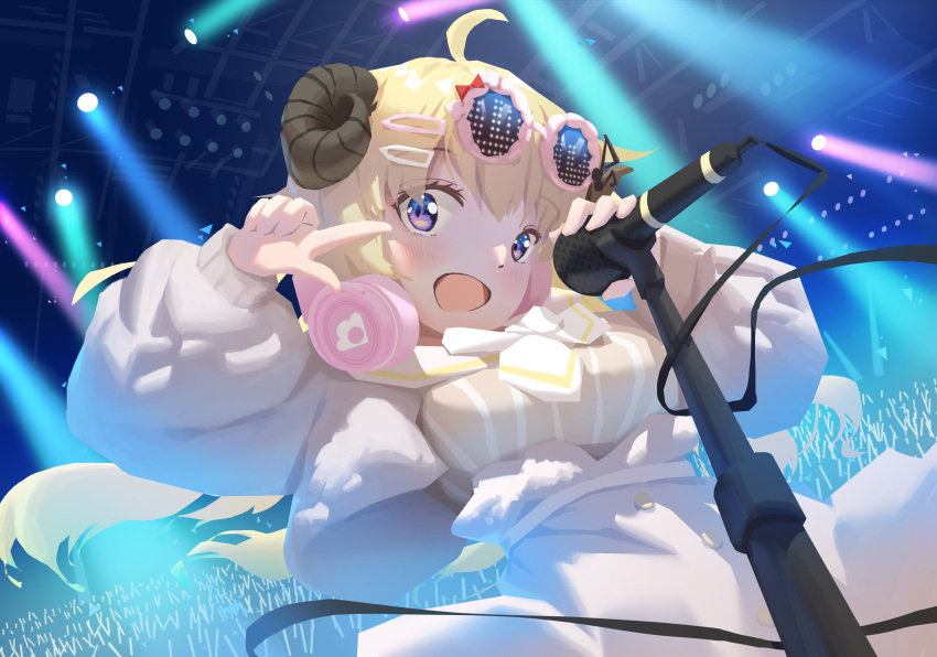 absurdres ahoge animal_ears aran_sweater concert curled_horns dress fur-trimmed_dress fur_trim glowstick hair_ornament hairclip headphones headphones_around_neck highres hololive horns juu_p microphone music pinstripe_dress pinstripe_pattern sheep_ears sheep_girl sheep_horns singing striped sunglasses sweater tsunomaki_watame vertical_stripes violet_eyes virtual_youtuber