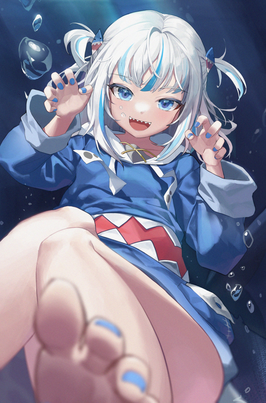 1girl :d absurdres barefoot blue_eyes blue_hair blue_nails fingernails gawr_gura highres hololive hololive_english long_hair looking_at_viewer multicolored_hair nail_polish open_mouth sharp_teeth short_hair smile teeth toenails toes two-tone_hair two_side_up virtual_youtuber white_hair yo_owl