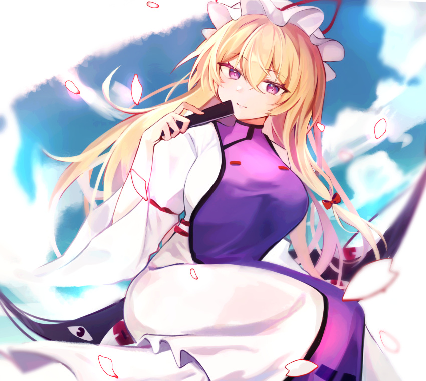 1girl absurdres arm_strap bangs blonde_hair blue_sky blurry bow bright_pupils cherry_blossoms closed_fan closed_mouth clouds cloudy_sky colored_eyelashes depth_of_field dress eyebrows_visible_through_hair floating folding_fan gap_(touhou) glowing_petals hair_between_eyes hair_bow hand_fan hat hat_ribbon head_tilt highres holding holding_fan long_sleeves looking_at_viewer mob_cap red_bow red_eyes red_ribbon ribbon saki_(14793221) shiny shiny_hair sidelocks sideways_glance sitting sky slit_pupils smile solo tabard touhou trigram violet_eyes white_dress white_headwear wide_sleeves wind yakumo_yukari