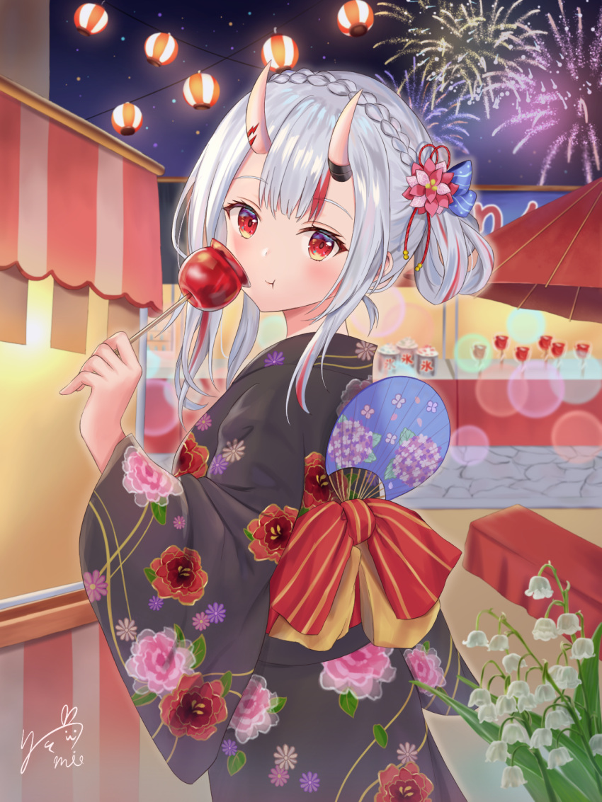 1girl :t black_kimono blush braid candy_apple chewing cowboy_shot crown_braid eating fireworks floral_print flower food food_stand from_side hair_flower hair_ornament hair_rings hand_fan highres hololive horns japanese_clothes kanzashi kimono long_hair looking_at_viewer multicolored_hair nakiri_ayame obi oni oni_horns paper_fan pink_kimono red_eyes redhead sash shiny shiny_hair signature silver_hair skin-covered_horns solo streaked_hair summer_festival uchiwa virtual_youtuber yukata yumio_(yumio_suzu)