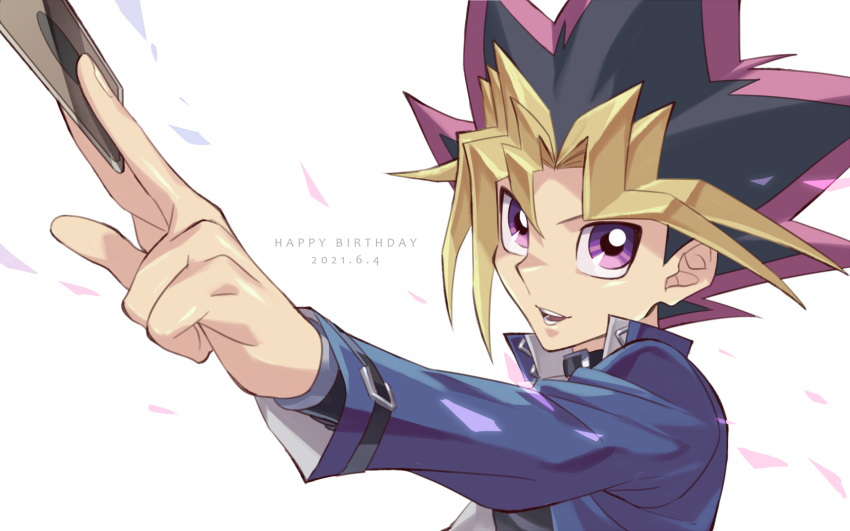 1boy black_shirt blonde_hair blue_jacket card dated happy_birthday highres holding holding_card jacket looking_at_viewer male_focus millennium_puzzle multicolored_hair mutou_yuugi open_clothes open_jacket open_mouth purple_hair shirt simple_background smile solo talgi teeth two-tone_hair upper_body violet_eyes white_background yu-gi-oh! yu-gi-oh!_duel_monsters