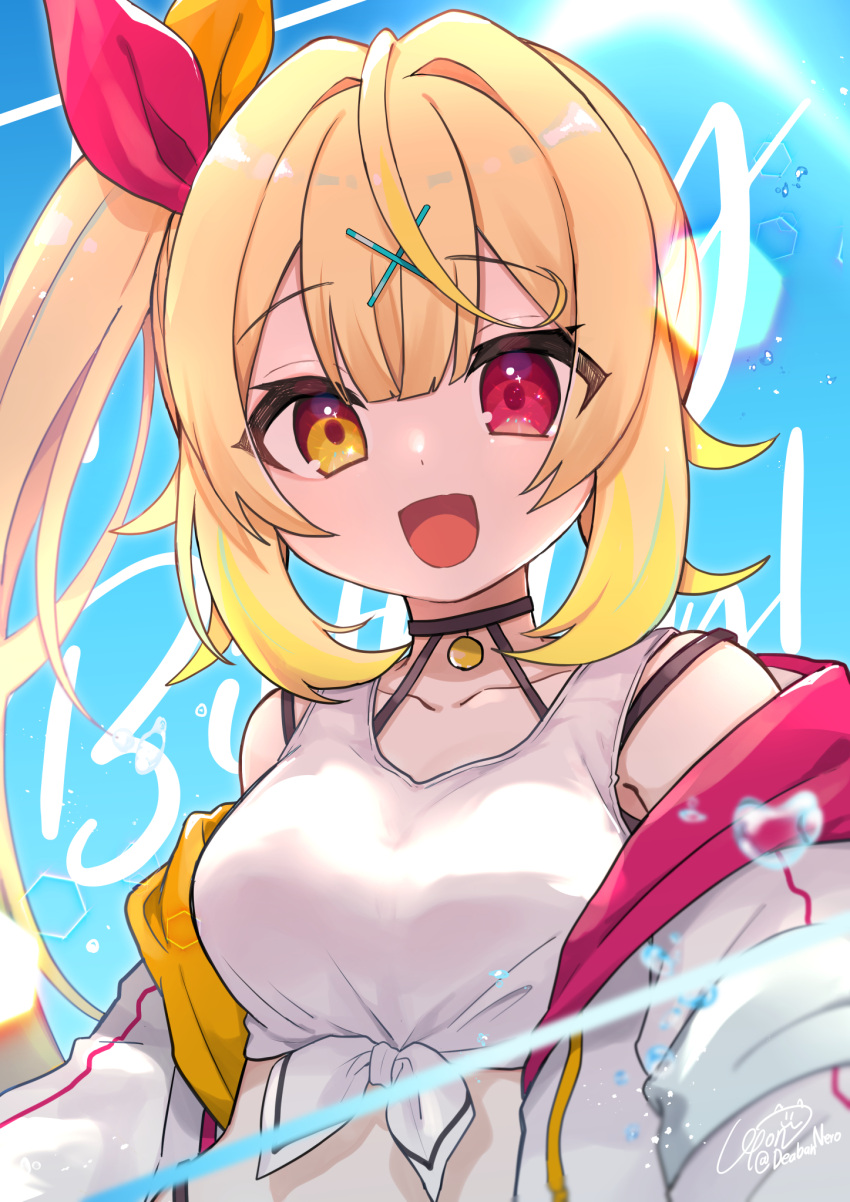 1girl bangs bare_shoulders black_choker blonde_hair breasts choker collarbone commentary_request eyebrows_visible_through_hair hair_ornament heterochromia highres hoshikawa_sara long_hair looking_at_viewer midriff navel nijisanji open_mouth pink_eyes side_ponytail smile solo virtual_youtuber x_hair_ornament yamigirikuroko yellow_eyes