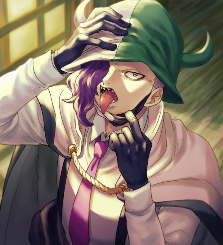 1boy black_gloves coat coat_on_shoulders dinosaur_boy from_above gloves hair_over_one_eye hand_on_own_head highres horns living_(pixiv5031111) looking_at_viewer male_focus mask mouth_mask necktie one_piece page_one_(one_piece) purple_hair sharp_teeth short_hair solo teeth tongue tongue_out