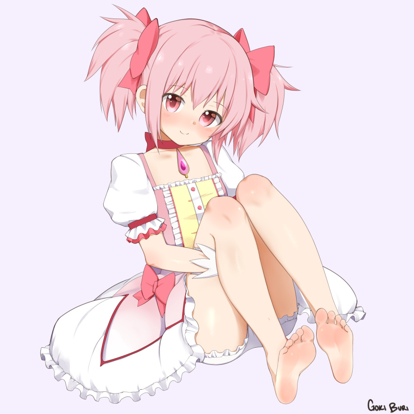 1girl absurdres bare_legs barefoot frills goki_buri highres kaname_madoka magical_girl mahou_shoujo_madoka_magica no_shoes pink_eyes pink_hair ribbon sitting smile soles toes twintails