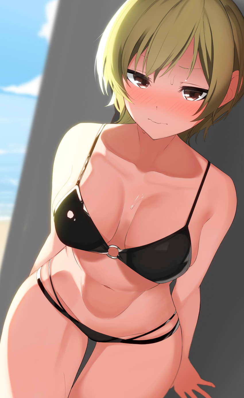 1girl absurdres apple_(ygbhjdbiulsg) bangs bare_shoulders bikini black_bikini blonde_hair blush breasts breasts_apart brown_eyes collarbone embarrassed eyebrows_visible_through_hair highres idolmaster idolmaster_shiny_colors looking_at_viewer medium_breasts navel ocean saijou_juri short_hair sky solo stomach sweat swimsuit