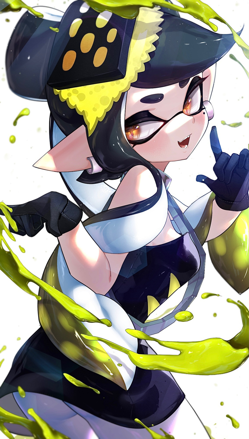 1girl black_gloves black_hair breasts callie_(splatoon) domino_mask from_side gloves highres kashu_(hizake) long_hair mask medium_breasts multicolored_hair orange_eyes solo splatoon_(series) splatoon_3 squid_girl tentacle_hair two-tone_hair white_hair