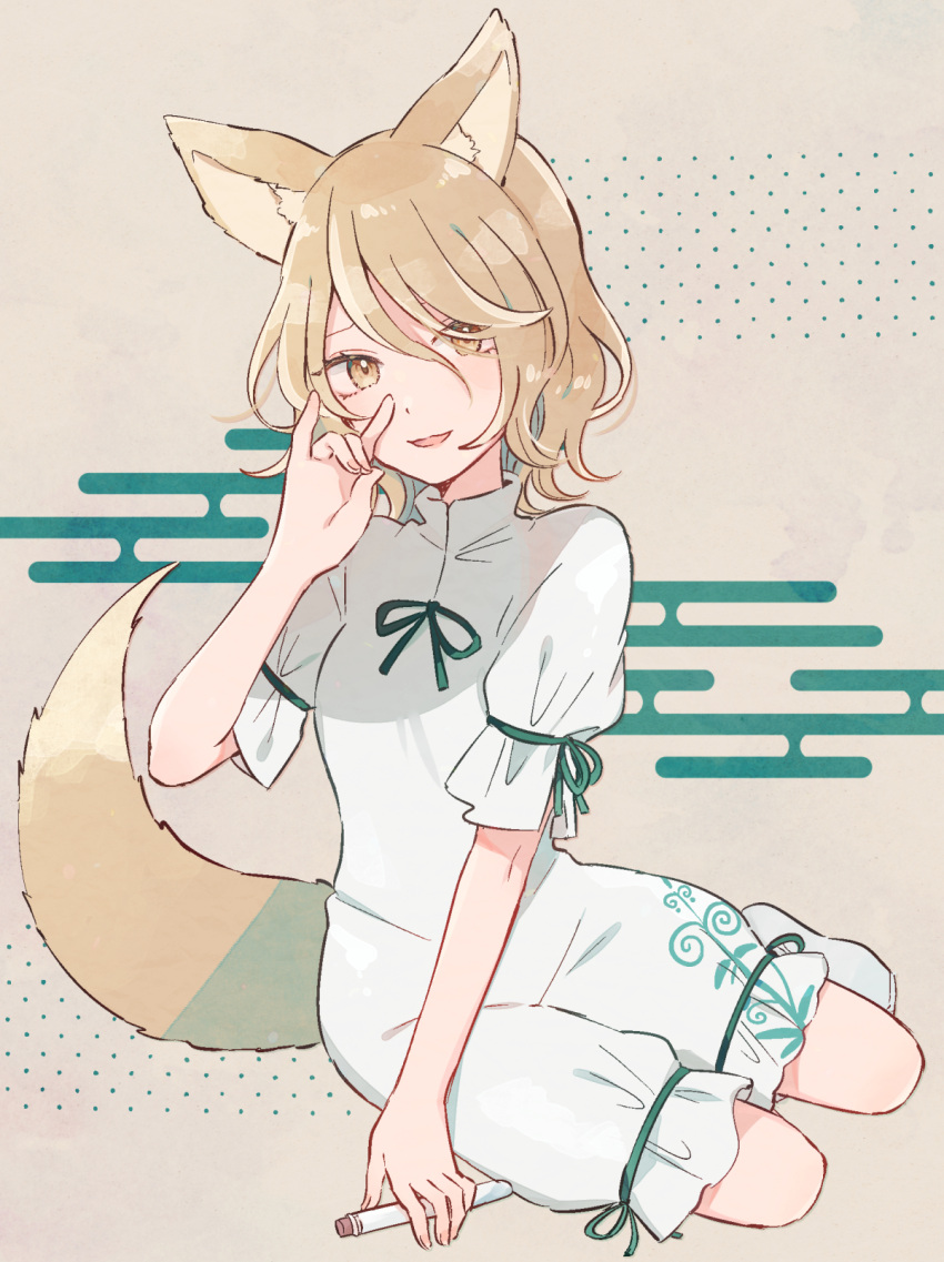 1girl animal_ear_fluff animal_ears arm_up bangs beige_background blonde_hair blush commentary_request egasumi eyebrows_visible_through_hair fox_ears fox_shadow_puppet fox_tail hair_between_eyes highres jumpsuit kudamaki_tsukasa looking_at_viewer mozukuzu_(manukedori) open_mouth puffy_short_sleeves puffy_sleeves short_hair short_sleeves sitting solo tail test_tube touhou white_jumpsuit yellow_eyes