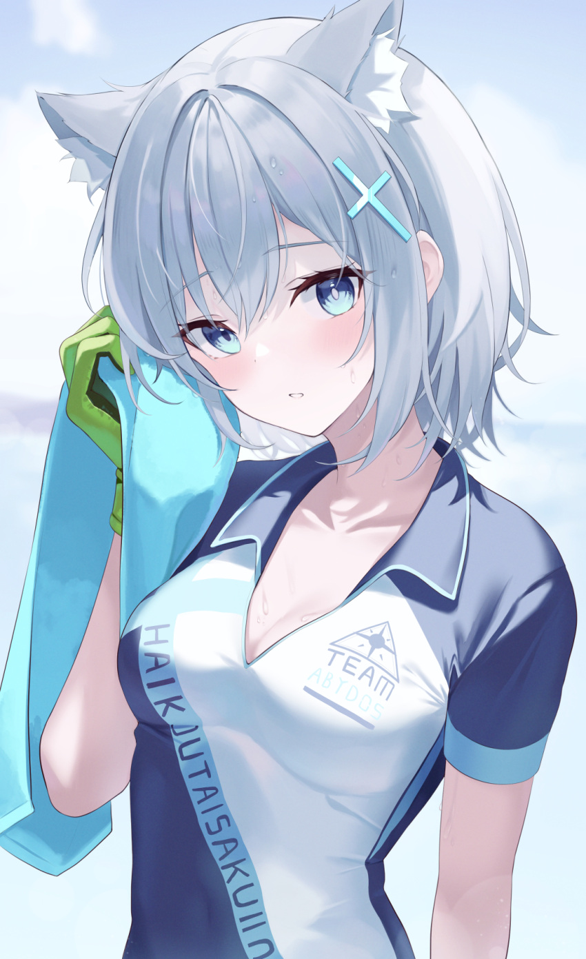 1girl animal_ear_fluff animal_ears blue_archive blue_eyes blue_shirt blush breasts cat_ears drying extra_ears eyebrows_visible_through_hair gloves green_gloves grey_background grey_hair hair_ornament highres holding holding_towel looking_at_viewer mizu_(lzzrwi603) shiroko_(blue_archive) shiroko_(cycling)_(blue_archive) shirt short_hair simple_background small_breasts solo sweat towel two-tone_shirt upper_body white_shirt x_hair_ornament