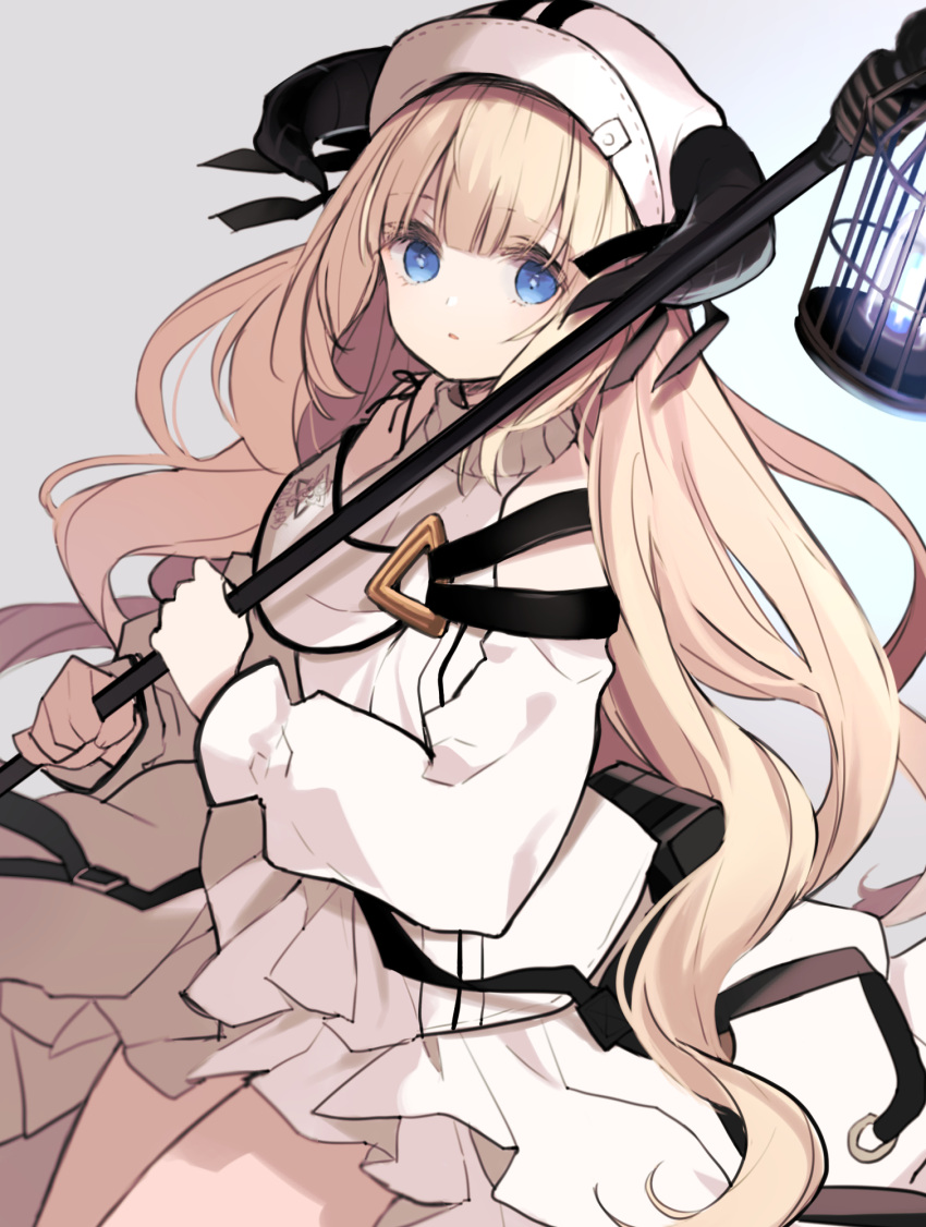 1girl arknights bangs birdcage blonde_hair blue_eyes blunt_bangs cage cowboy_shot dress eyebrows_visible_through_hair hat highres holding horns horns_through_headwear itsumi_(itumiyuo) layered_dress long_hair long_sleeves looking_at_viewer nightingale_(arknights) parted_lips simple_background solo very_long_hair white_background white_dress white_headwear