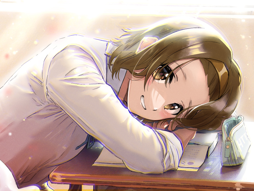 1girl absurdres bag blue_ribbon blush brown_eyes brown_hair chromatic_aberration closed_mouth collared_shirt commentary desk dress_shirt from_side grin hairband handbag head_down head_on_arm head_rest highres indoors k-on! long_sleeves looking_at_viewer neck_ribbon notebook revision ribbon sakuragaoka_high_school_uniform school_desk school_uniform shirt short_hair smile solo sunlight tainaka_ritsu upper_body verse white_shirt