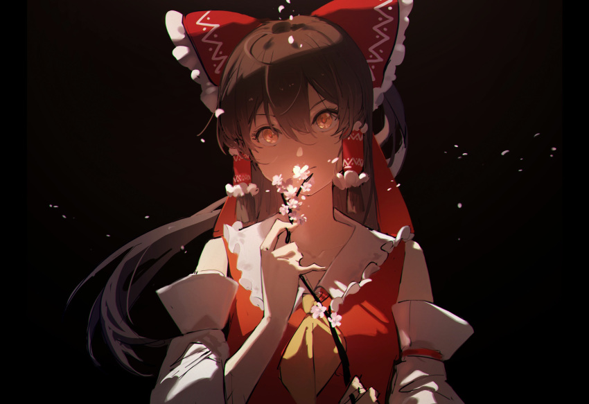 1girl ascot bangs black_background bow brown_hair cherry_blossoms chinese_commentary collar collarbone commentary_request detached_sleeves flower frills hair_between_eyes hair_bow hair_tubes hakurei_reimu hand_up highres holding holding_flower hua_ben_wuming japanese_clothes long_hair looking_at_viewer miko orange_eyes pink_flower ponytail red_bow red_shirt shirt sidelocks simple_background sleeveless solo touhou upper_body white_collar yellow_neckwear