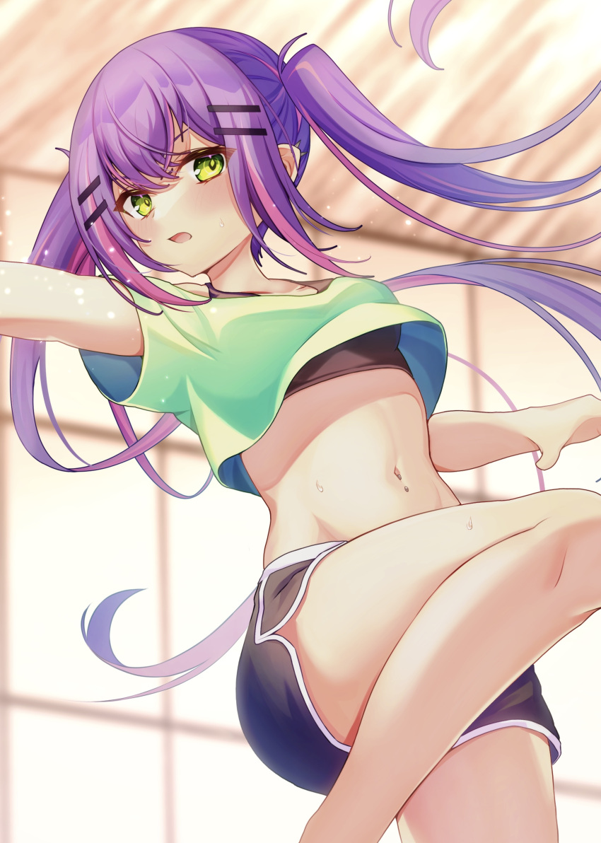 1girl absurdres anichika black_shorts black_sports_bra blush breasts green_eyes green_shirt hair_ornament hairclip highres hololive leg_up long_hair looking_at_viewer midriff navel open_mouth outstretched_arm purple_hair shirt shorts small_breasts solo sports_bra standing standing_on_one_leg thighs tokoyami_towa twintails upshirt virtual_youtuber