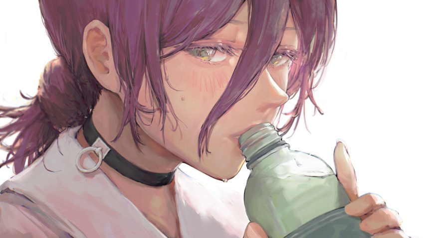 1girl 900p absurdres black_choker bottle chainsaw_man choker green_eyes hair_between_eyes hair_bun highres looking_at_viewer medium_hair portrait reze_(chainsaw_man) shirt simple_background solo sweat water_bottle white_background white_shirt