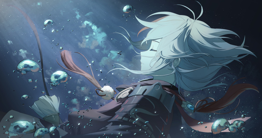 1boy armor bangs bubble closed_eyes from_side genshin_impact hair_down highres japanese_armor japanese_clothes kaedehara_kazuha l!sten male_focus multicolored_hair ocean outdoors parted_lips profile redhead solo streaked_hair tassel underwater upper_body vision_(genshin_impact) water white_hair