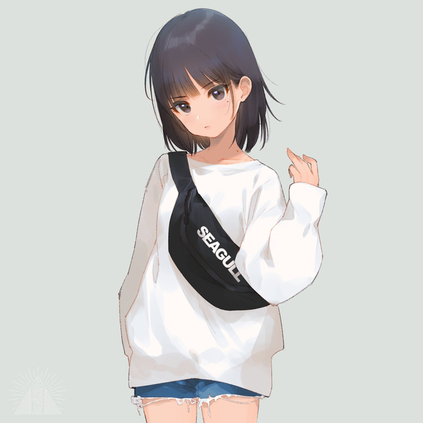 1girl aihara_shouta bag bangs black_hair brown_eyes clothes_writing commentary_request cowboy_shot denim denim_shorts eyebrows_visible_through_hair flat_chest grey_background head_tilt highres mole mole_on_neck mole_under_eye original short_hair shorts simple_background solo standing sweater swimsuit translation_request white_sweater
