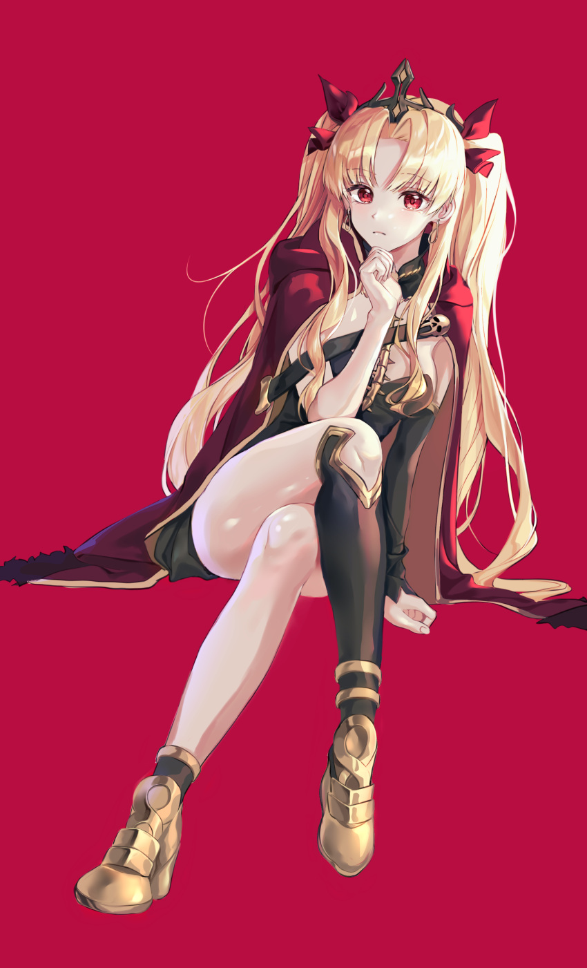 1girl absurdres bangs bare_legs blonde_hair breasts cloak crossed_legs crown didtldms0312 earrings ereshkigal_(fate) fate/grand_order fate_(series) hair_ribbon highres jewelry long_hair looking_at_viewer red_background red_eyes ribbon simple_background sitting solo thigh-highs twintails