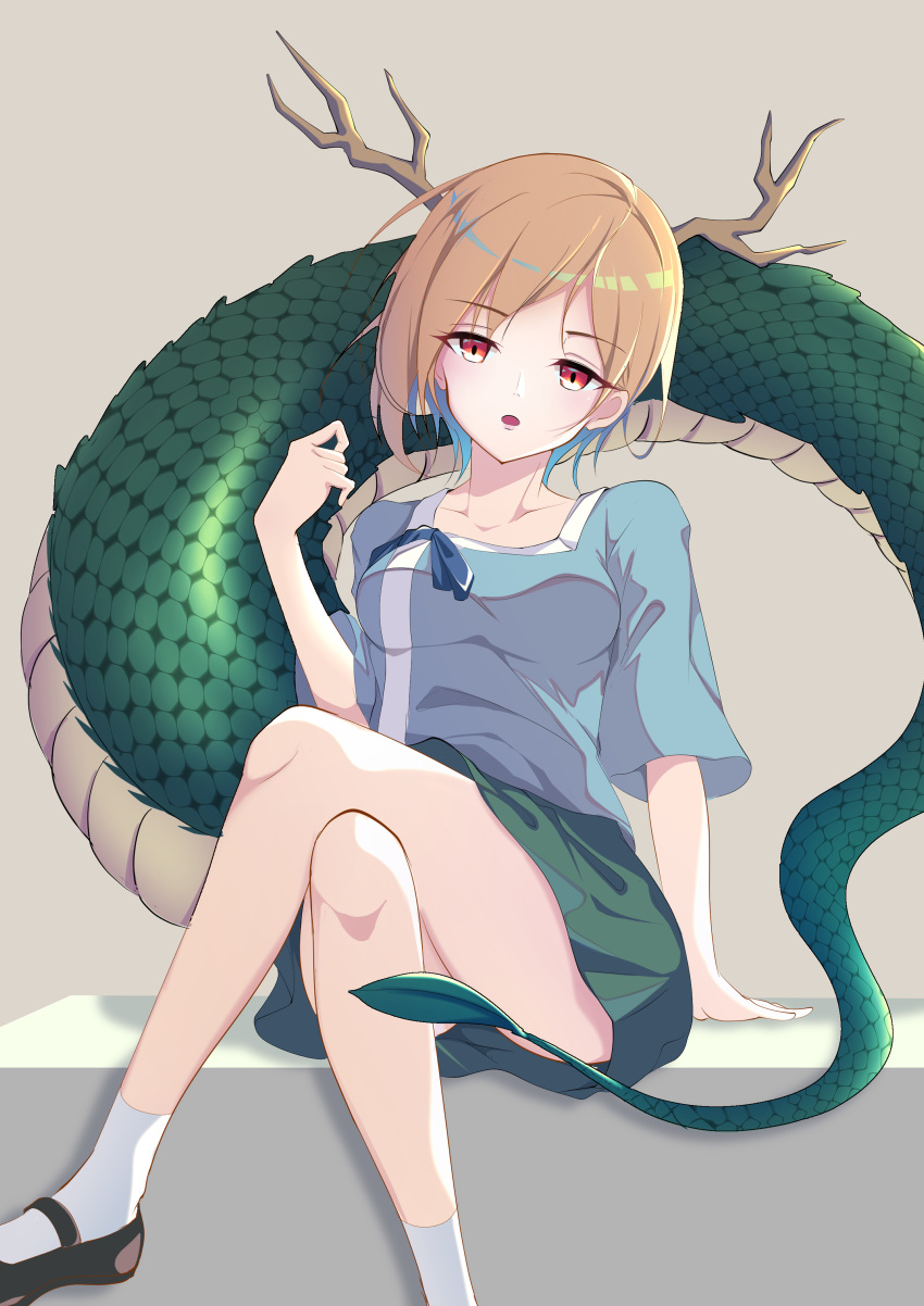 1girl absurdres antlers bangs black_footwear blonde_hair blue_shirt breasts collarbone commentary_request dragon_girl dragon_horns dragon_tail eyebrows_visible_through_hair full_body green_skirt grey_background highres horns kicchou_yachie knees_up looking_at_viewer mary_janes medium_breasts open_mouth red_eyes scales shirt shoes short_hair short_sleeves simple_background sitting skirt socks solo tail thighs touhou turtle_shell white_legwear yamanakaume