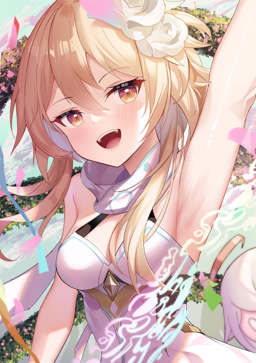 1girl absurdres arm_up armpits blonde_hair breasts clouds eyebrows_visible_through_hair flower genshin_impact hair_flower hair_ornament halter_top halterneck highres leotard looking_at_viewer lumine_(genshin_impact) open_mouth outdoors sky small_breasts smile solo teeth upper_body upper_teeth white_flower yellow_eyes zhongwu_chahui