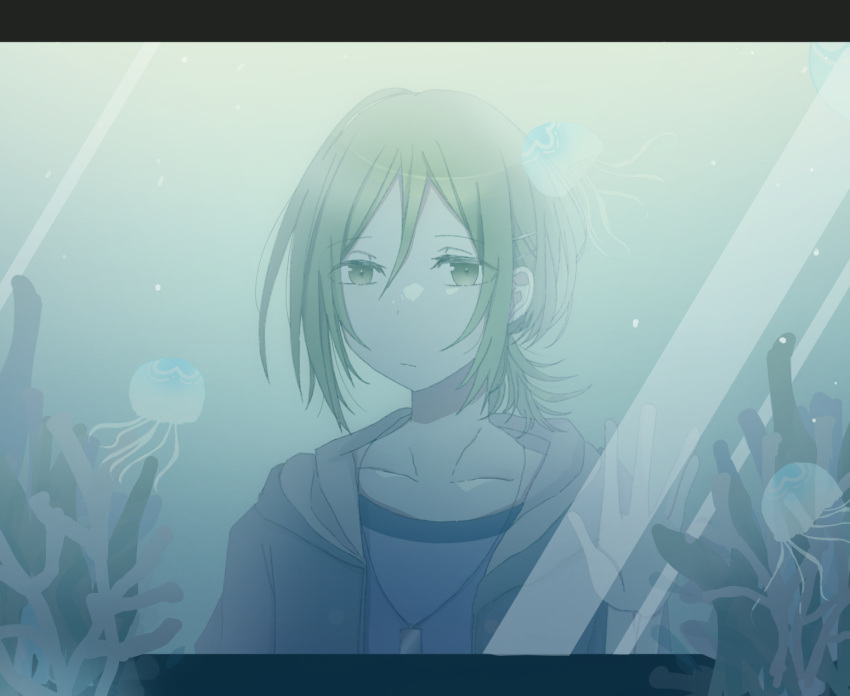 1boy amido_am blue_theme coral hair_between_eyes hand_on_glass highres indoors jellyfish jewelry long_hair looking_at_viewer male_focus necklace shiroi_suna_no_aquatope upper_body yakamashi_kuuya