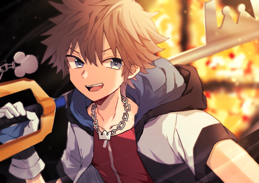 1boy blue_eyes brown_hair comehope78 fingerless_gloves gloves highres hood jewelry keyblade kingdom_hearts kingdom_hearts_i looking_at_viewer male_focus necklace short_hair smile solo sora_(kingdom_hearts) spiky_hair super_smash_bros.