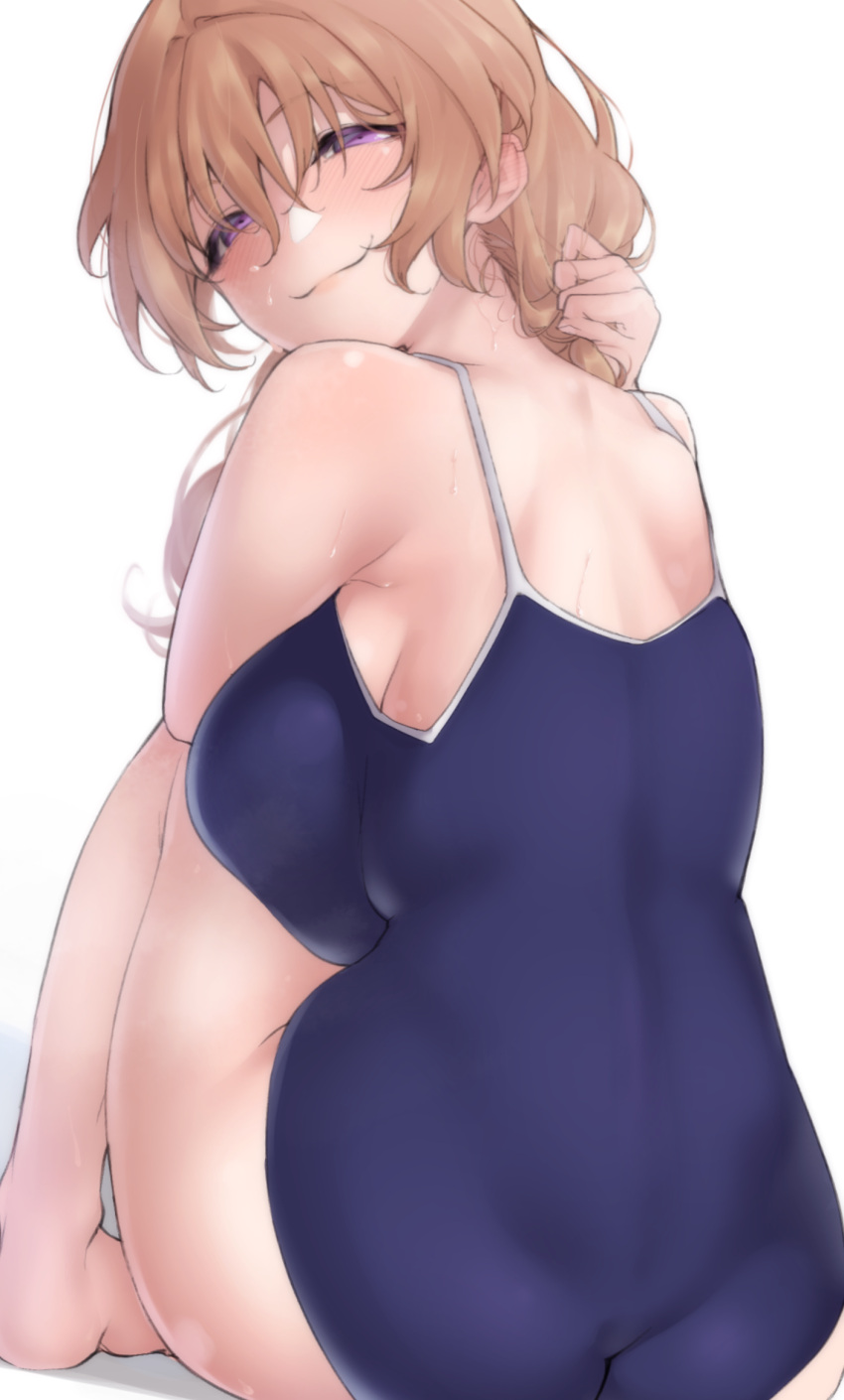 1girl ass back breasts brown_hair from_behind highres konoe_kanata large_breasts looking_at_viewer love_live! love_live!_nijigasaki_high_school_idol_club nasuno_(nasuno42) school_swimsuit sitting smile smug solo sweat swimsuit thighs violet_eyes white_background