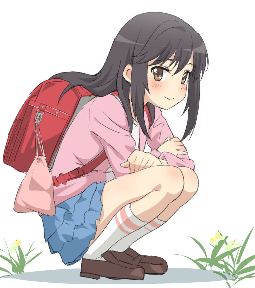 1girl backpack bag black_hair blue_skirt blush brown_eyes brown_footwear brown_hair grass highres ichijou_hotaru jacket long_hair looking_at_viewer non_non_biyori pink_jacket randoseru shirt shoes simple_background sincos skirt smile socks solo squatting white_background white_legwear white_shirt