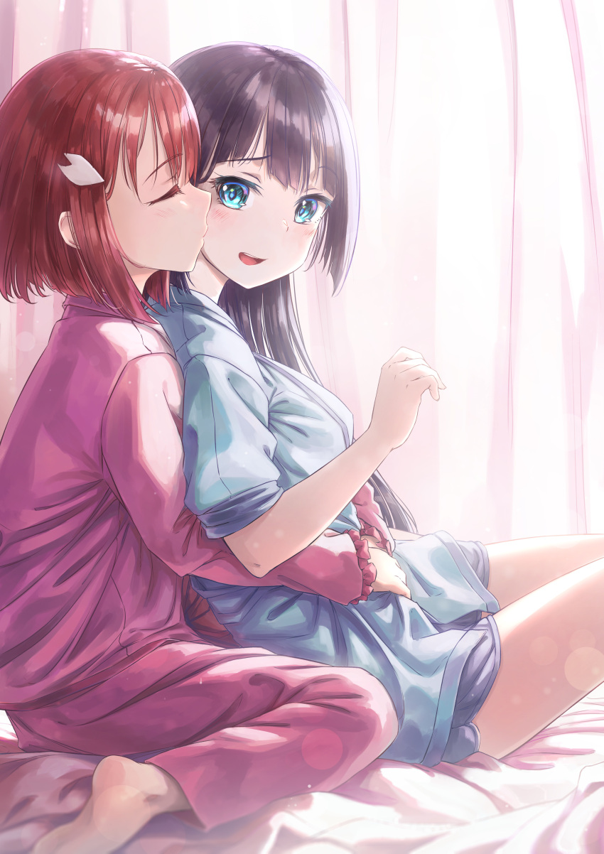 absurdres black_hair blue_eyes bob_cut closed_eyes hair_ornament hairclip highres hug hug_from_behind itaro kiss kissing_cheek long_hair on_bed pajamas redhead short_hair sitting smile tougou_mimori yuri yuuki_yuuna yuuki_yuuna_wa_yuusha_de_aru yuusha_de_aru