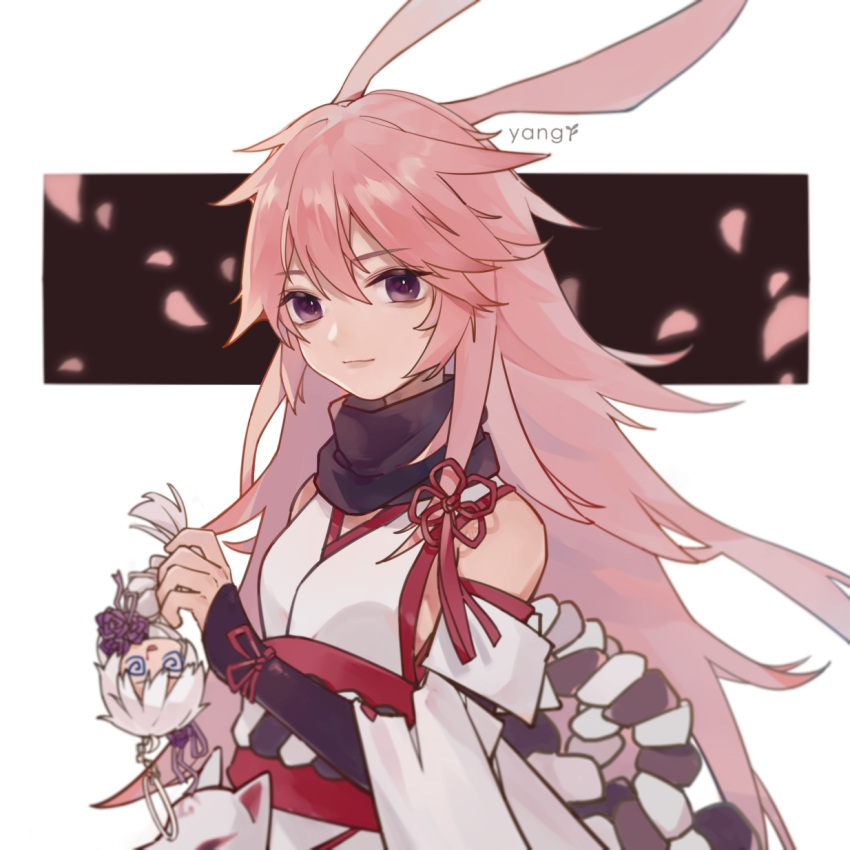 1girl animal_ears bangs bare_shoulders closed_mouth fox_ears fox_mask hair_between_eyes highres honkai_(series) honkai_impact_3rd japanese_clothes kallen_kaslana keychain long_hair looking_at_viewer mask miko petals pink_hair smile solo violet_eyes white_background yae_sakura yae_sakura_(gyakushinn_miko) yasuyou