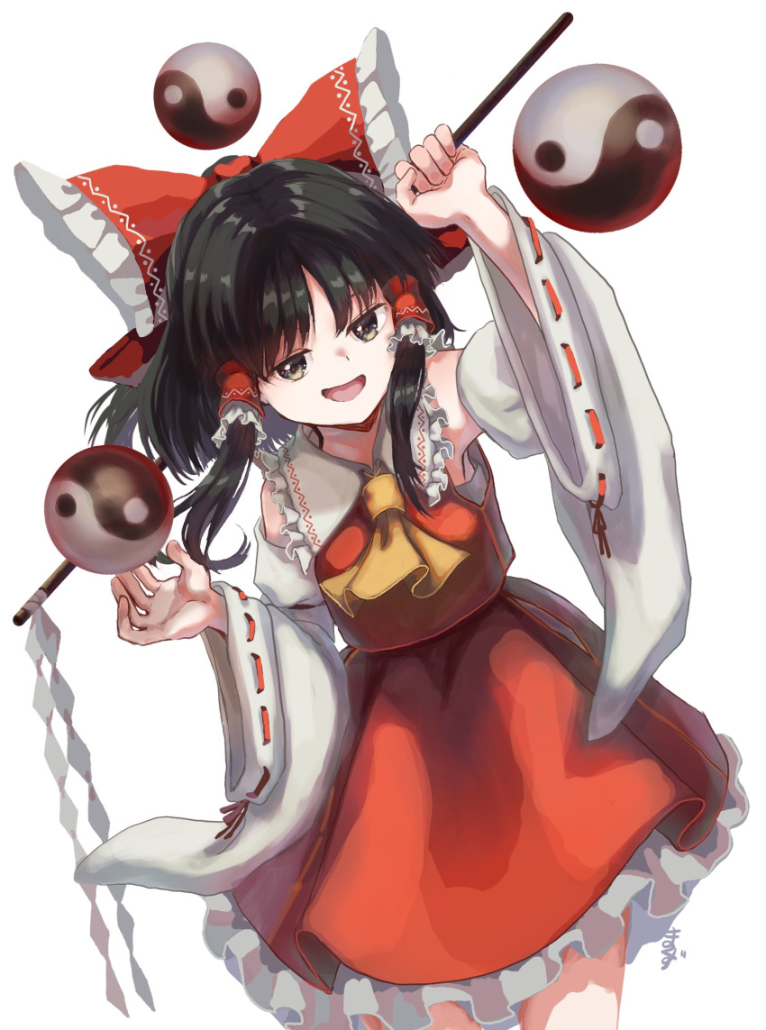 1girl armpits ascot bangs black_hair bow breasts brown_eyes collar cowboy_shot detached_sleeves frilled_bow frills gohei hair_bow hair_tubes hakurei_reimu highres holding japanese_clothes matsukuzu medium_hair miko nontraditional_miko open_mouth orb red_bow red_shirt red_skirt ribbon-trimmed_sleeves ribbon_trim shirt sidelocks skirt skirt_set sleeveless solo touhou white_background white_collar wide_sleeves yellow_neckwear yin_yang yin_yang_orb