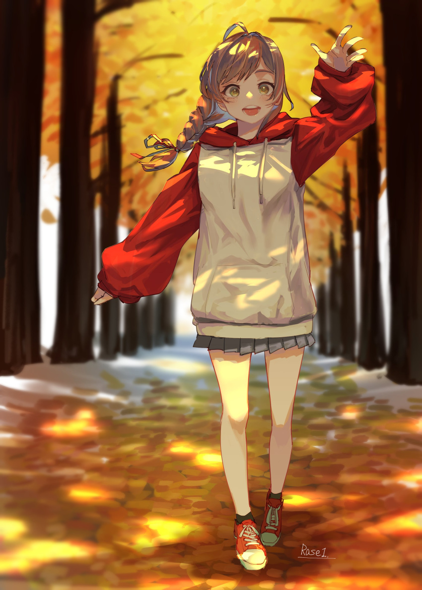 1girl absurdres ahoge arm_up autumn autumn_leaves bangs braid brown_hair commentary commission full_body grey_skirt hair_ribbon highres hood hood_down hoodie long_hair long_sleeves open_mouth original outdoors oversized_clothes rasetsu001 red_hoodie ribbon shoes single_braid skeb_commission skirt sneakers solo tree two-tone_hoodie walking white_hoodie yellow_eyes
