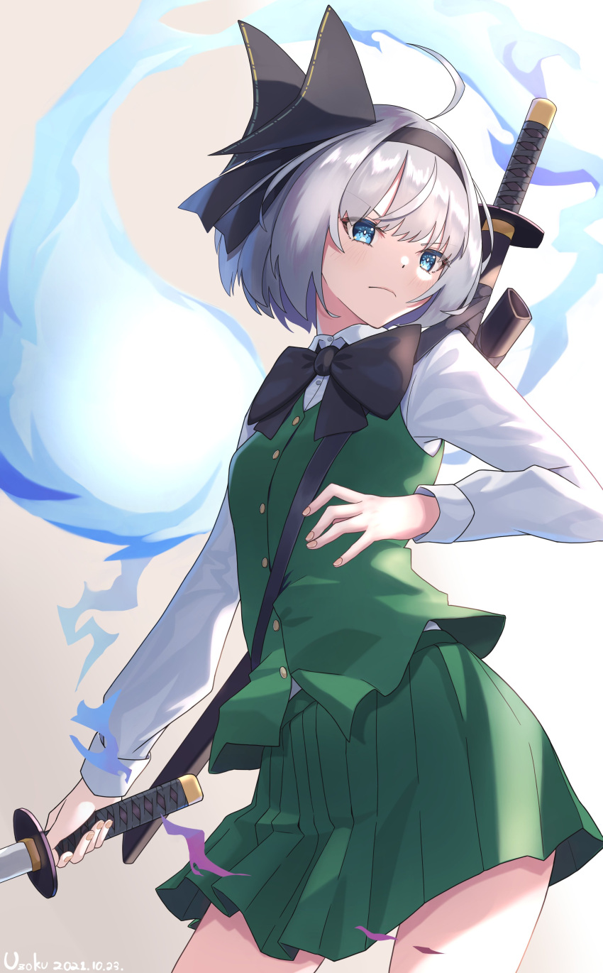 1girl absurdres ahoge black_hairband black_neckwear breasts closed_mouth collared_shirt commentary_request dated fingernails from_below frown gradient gradient_background green_eyes green_skirt green_vest grey_background hairband highres katana konpaku_youmu konpaku_youmu_(ghost) long_sleeves looking_to_the_side medium_breasts scabbard serious sheath shirt shiu_29 short_hair silver_hair simple_background skirt solo standing sword thighs touhou v-shaped_eyebrows vest weapon white_background white_shirt wing_collar wrist_cuffs